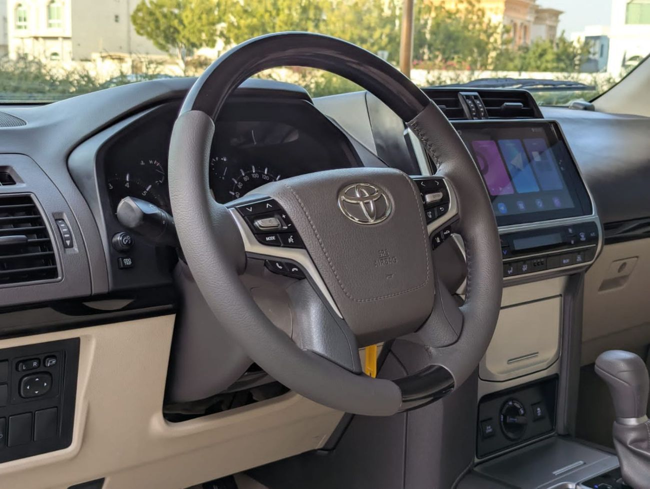 Toyota Prado Toyota Prado LHD Petro engine LHD black  with begie interior