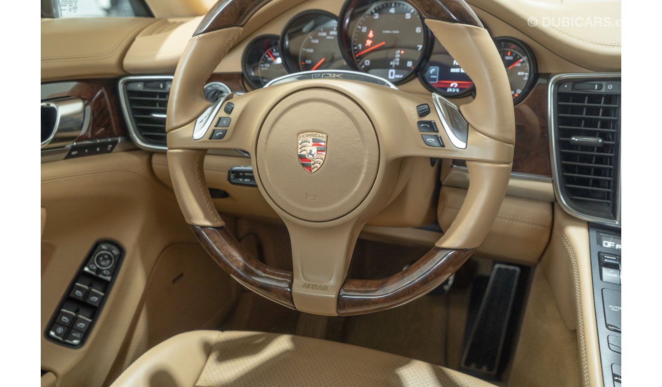 بورش باناميرا ٤ 2013 Porsche Panamera 4 / Full-Service History