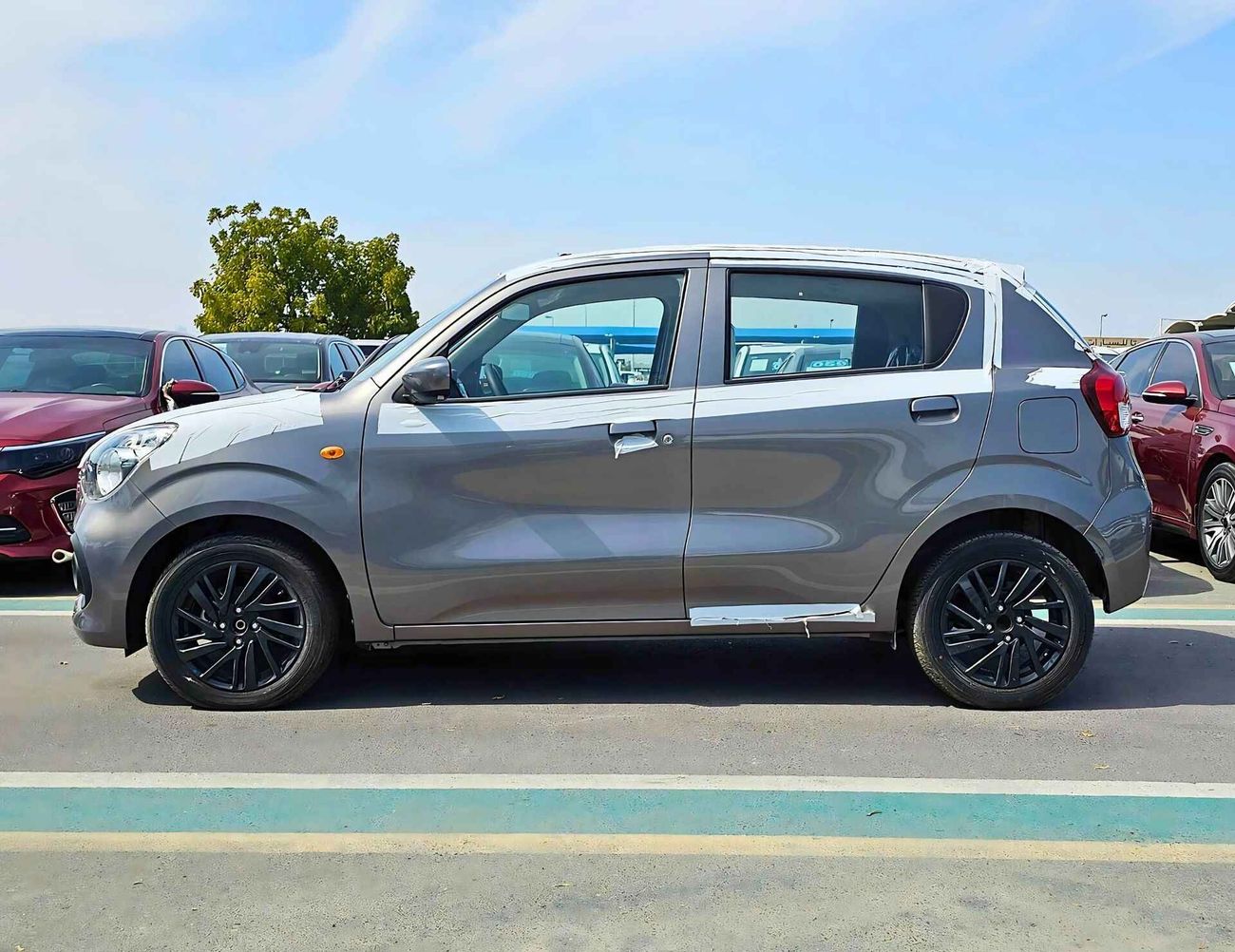 Suzuki Celerio 1.0L V4, GLX, Black Rims, A/T, Gear, SPECIAL QUANTITY DEAL OFFER  (CODE # CGLM)