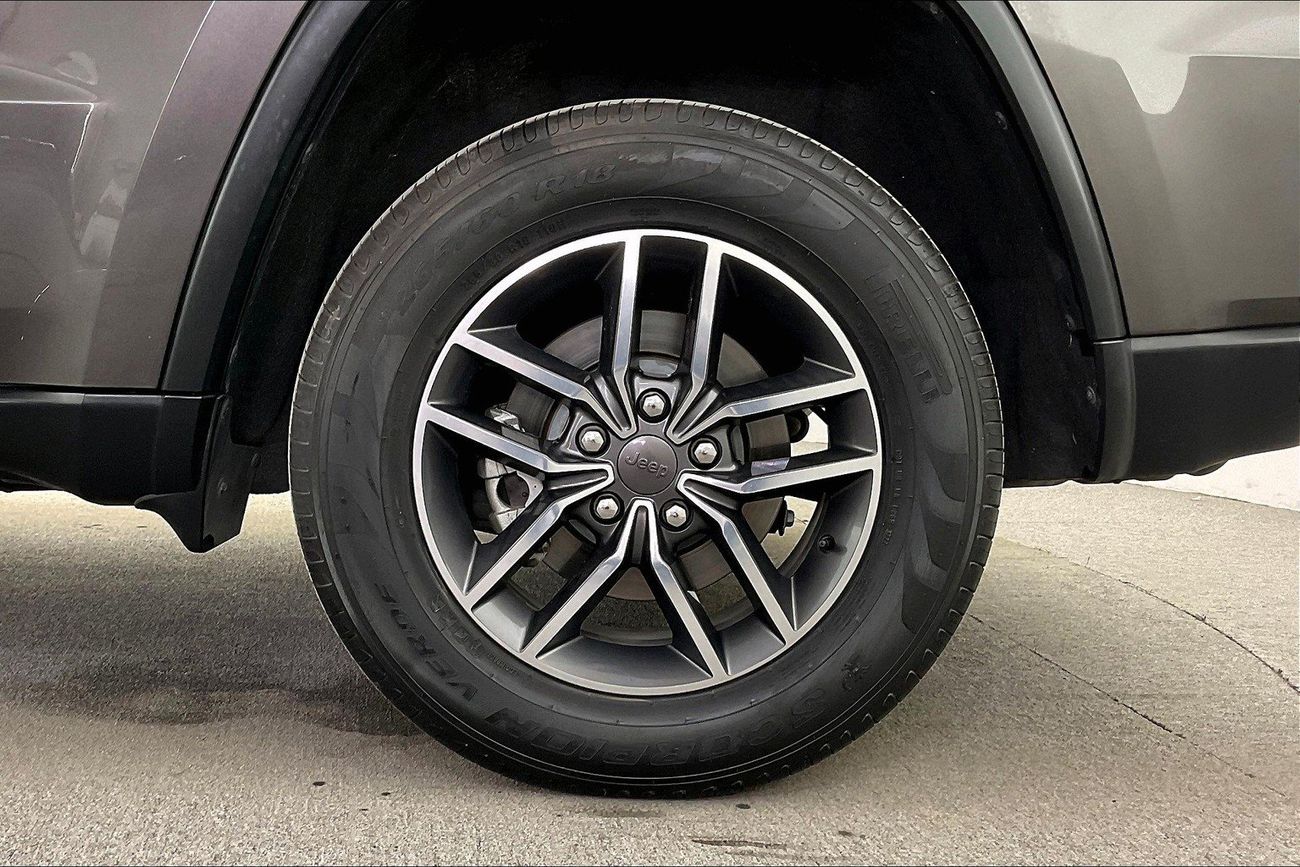 جيب جراند شيروكي Limited | شامل الضمان | 0 ﺪﻔﻋﺓ ﺃﻮﻟﻯ