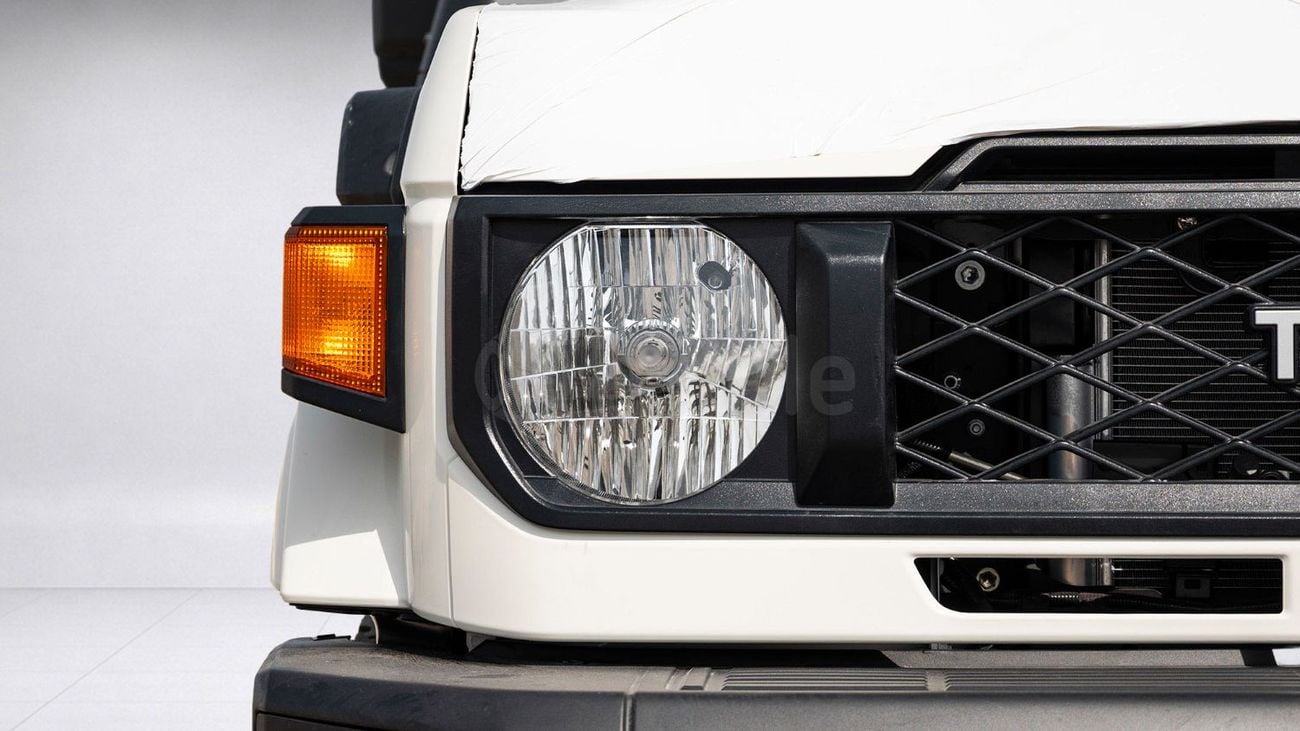 Toyota Land Cruiser Pick Up