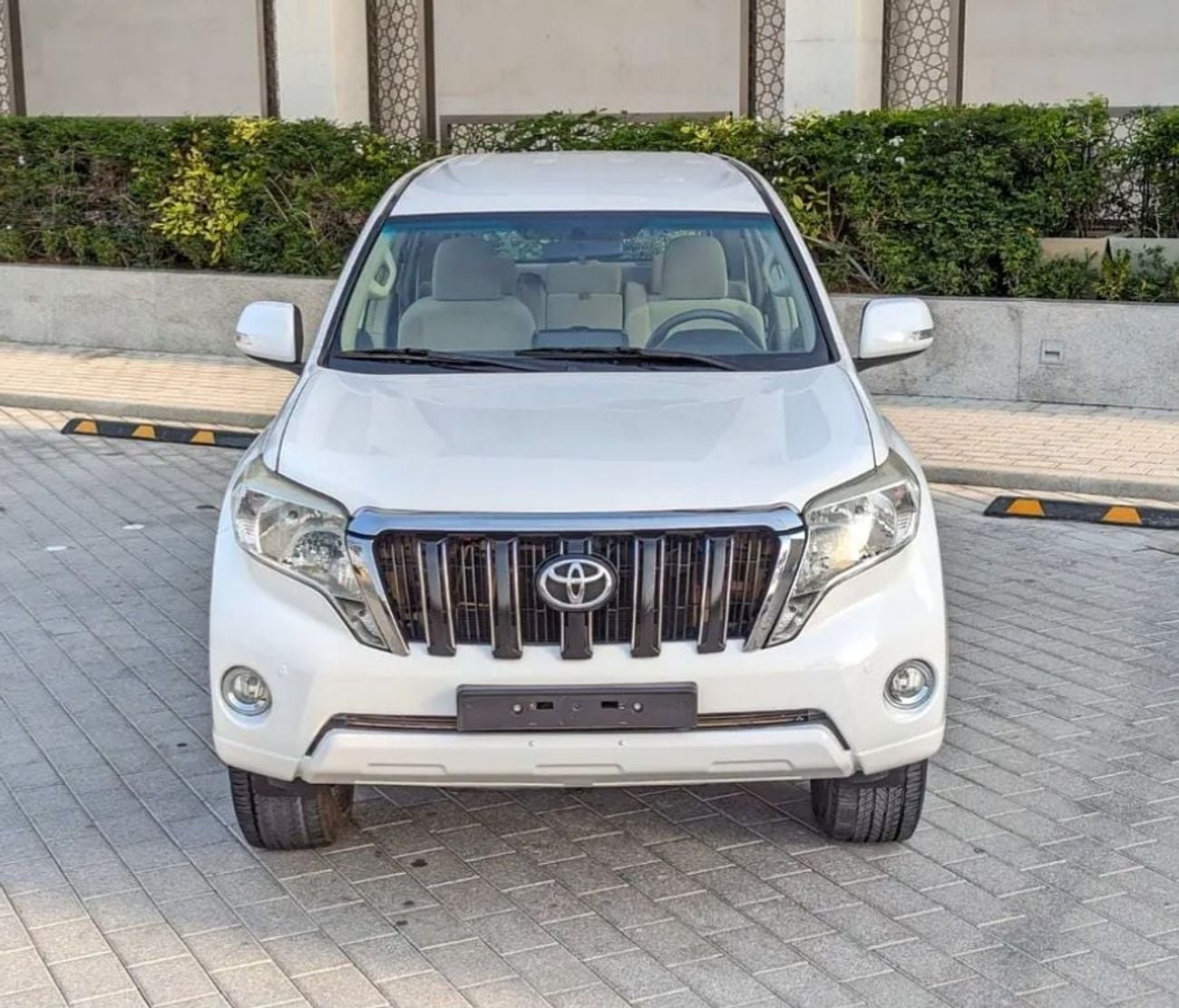 Toyota Prado Toyota prado 2012model 3.0L v4 Diesel Engine Colour White Transmission Manual Interior Beige 7seats