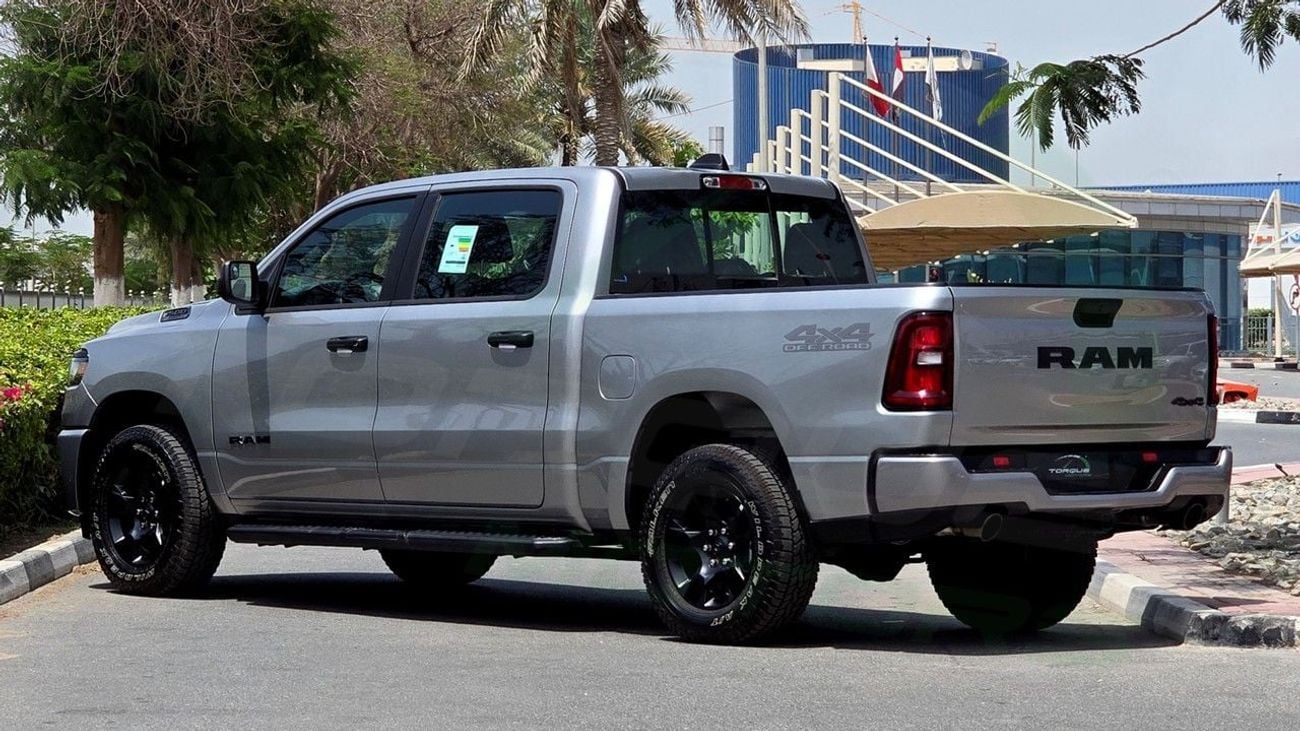 RAM 1500 ( Only For Export ) 2025 RAM 1500 Tradesman Hurricane SO 3.0TT Crew Cab 4X4 GCC BRAND NEW