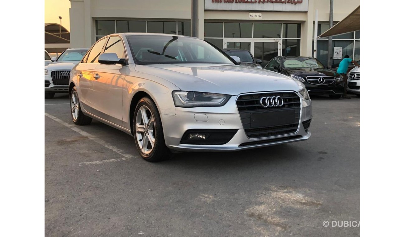 Audi A4 Audi A4 model 2013 GCC car prefect condition full option sun roof leather seats back camera back air