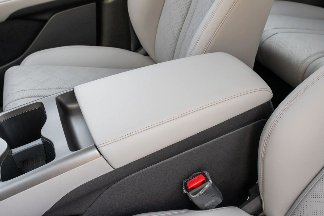 بي واي دي يوان أب 2025 Smart Driving Edition 401KM Vitality Edition