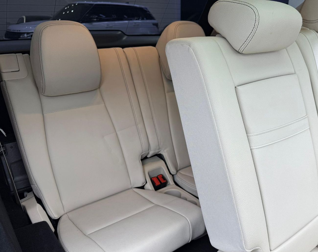 مرسيدس بنز GLE 450 2023 Mercedes-Benz GLE 450 4MATIC,One Year Unlimited KM Warranty,Full service history,GCC