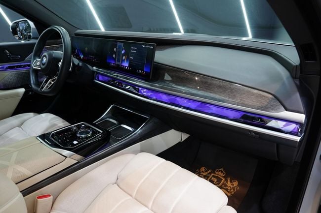 BMW 740i M SPORT, миниатюра 26