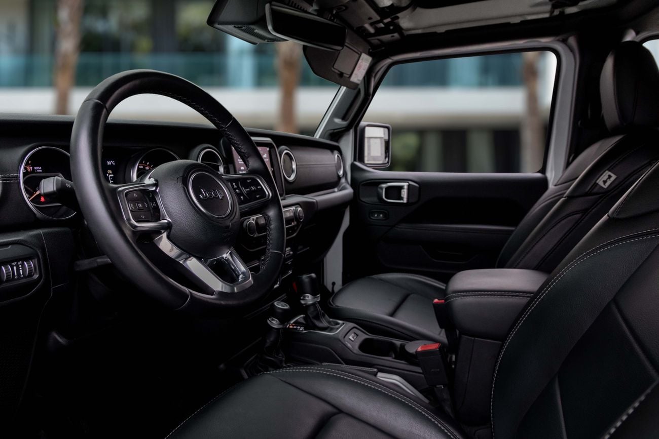 Jeep Wrangler WRANGLER UNLIMITED SAHARA | 2,546 P.M | 0% Downpayment | WELL MAINTAINED!