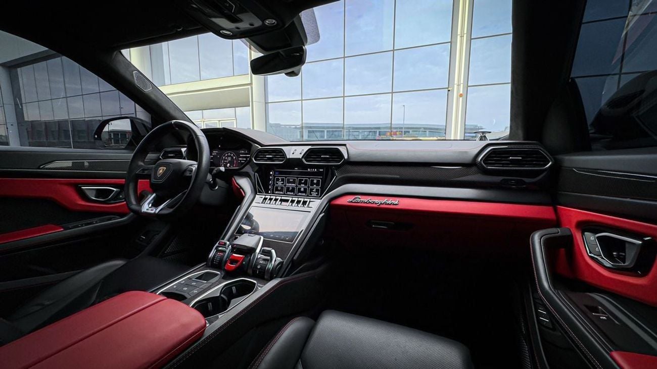 Lamborghini Urus STD 4.0T V8