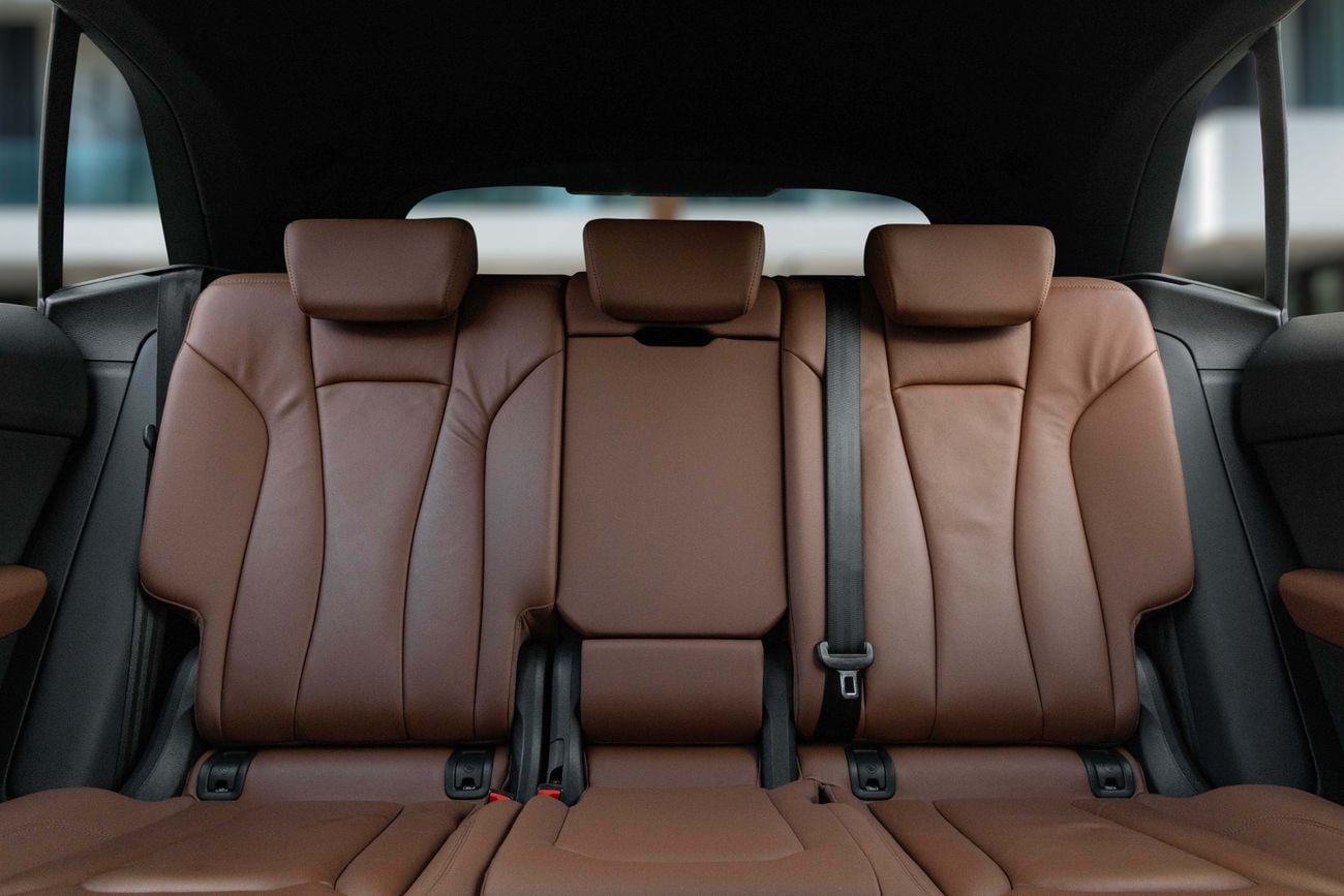 أودي Q8 Q8 55TFSI | 3,525 P.M | 0% Downpayment | LOW KMS!