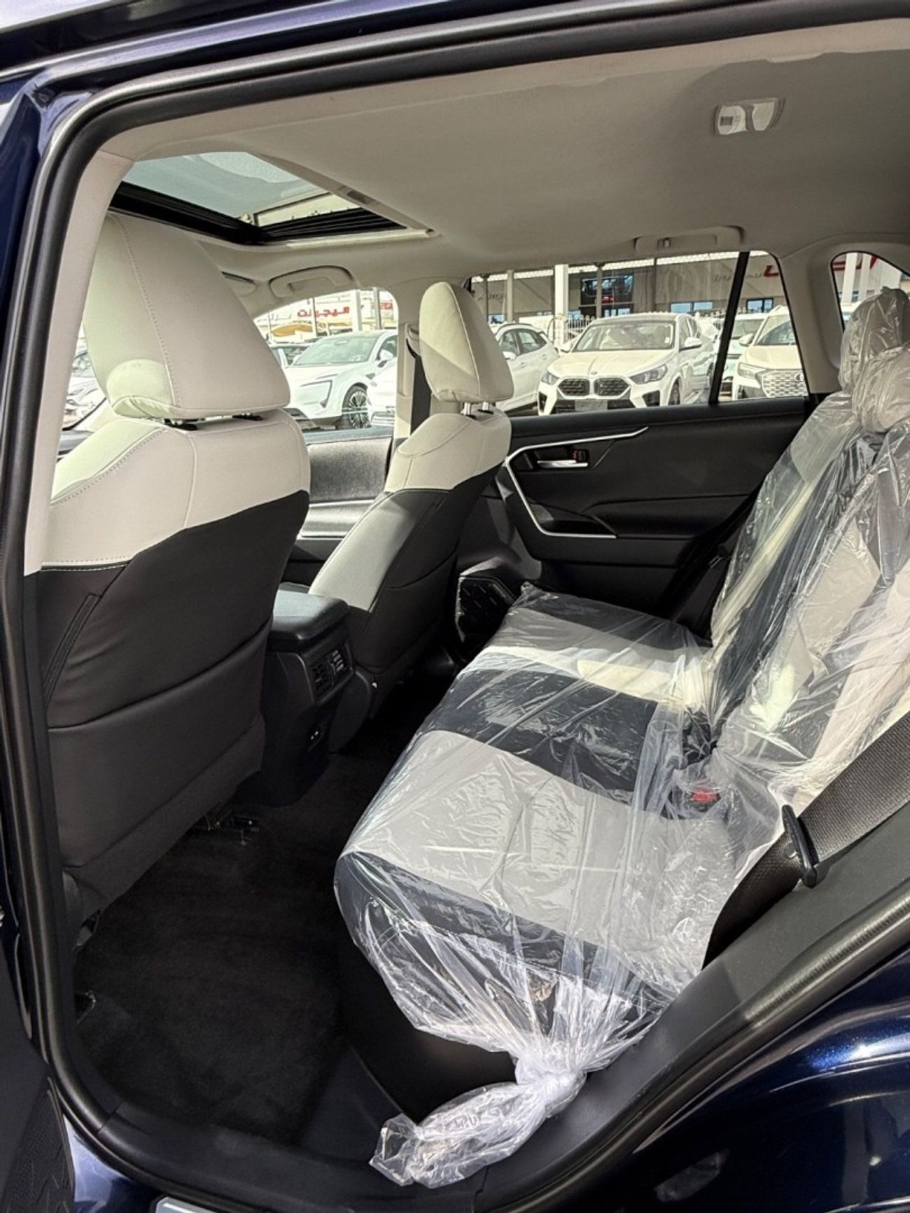 تويوتا راف ٤ VXR HEV 2.5L (219 HP) AWD