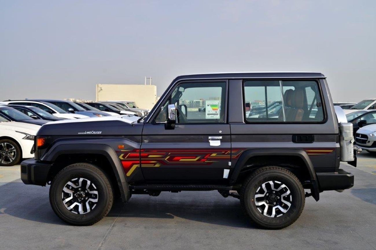 Toyota Land Cruiser 70 71  LX-Z 2.8L  4WD AUTOMATIC