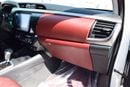 تويوتا هيلوكس 2.7L (4x4) Petrol SR5