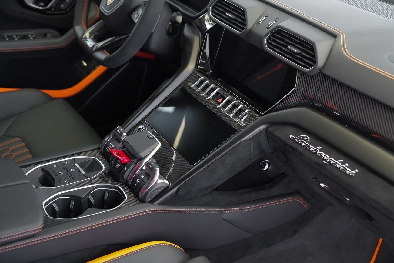 Lamborghini Urus 4.0T V8 Performante