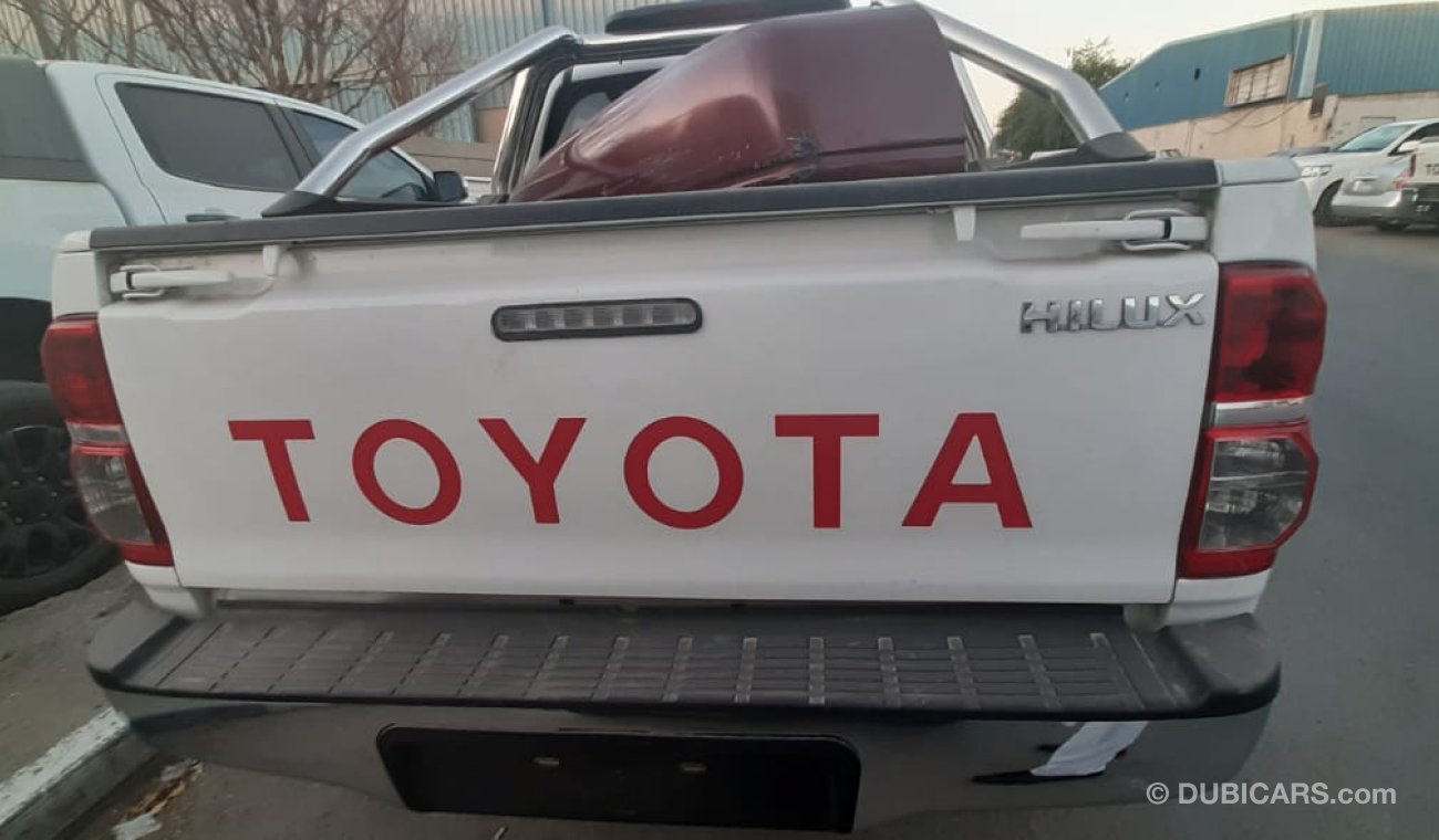 Toyota Hilux DIESEL 4X4 3.0L RIGHT HAND DRIVE