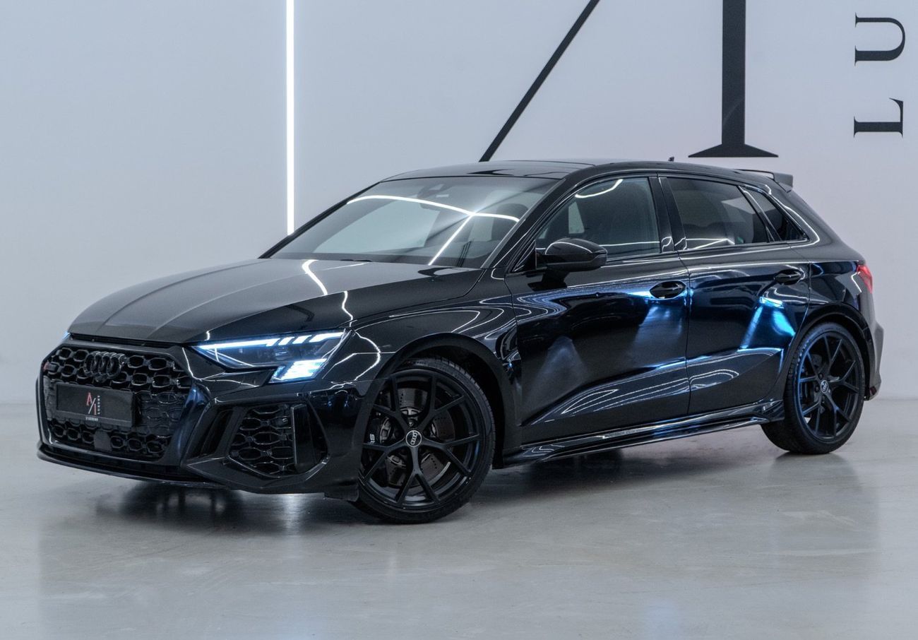 Audi RS3 TFSI quattro 2.5L Sportback 2023 Audi RS3 Quattro, Fully Loaded, Excellent Condition, European Specs