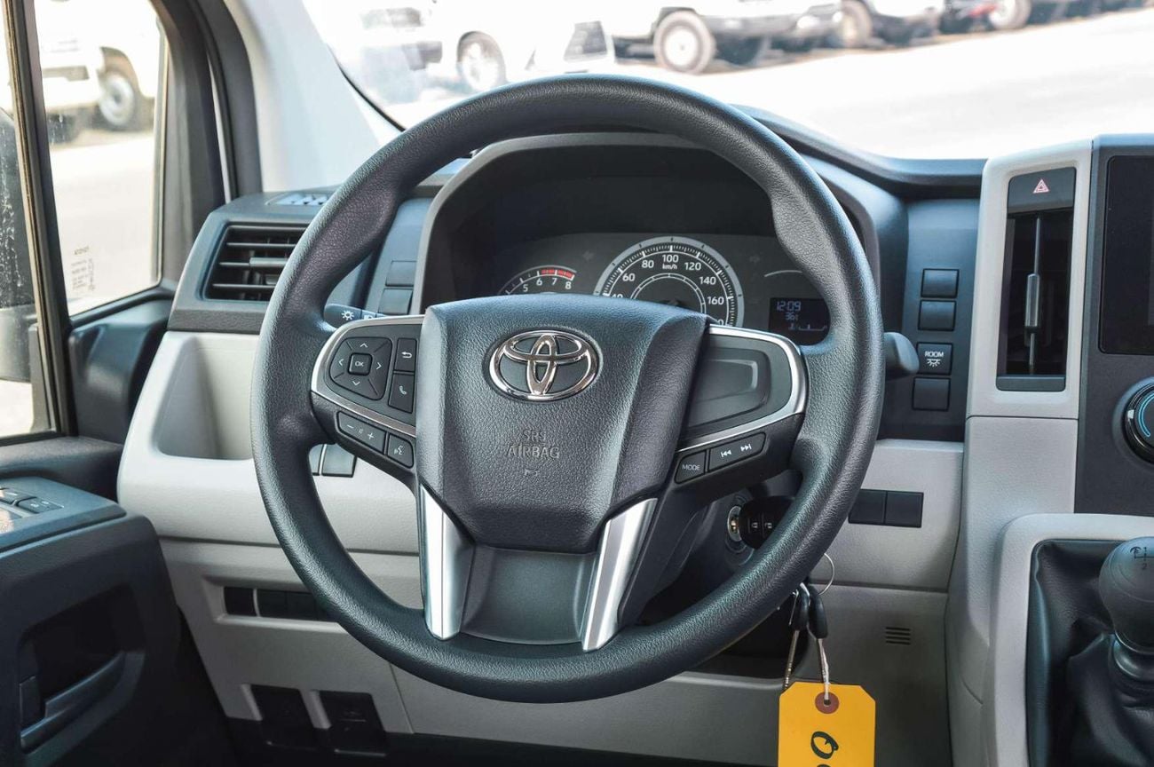 Toyota Hiace DX 3.5L FWD PETRTOL MT VAN 2026