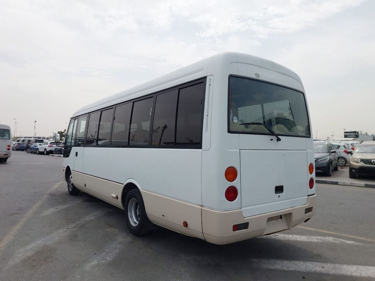 ميتسوبيشي روزا (RAMADAN OFFER) MITSUBISHI ROSA BUS RHD 2007 MODEL 4.9 L DIESEL AUTOMATIC(PM00332)