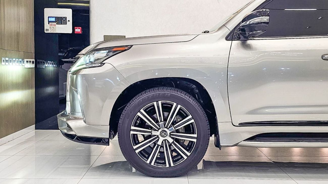 لكزس LX 570 SIGNATURE