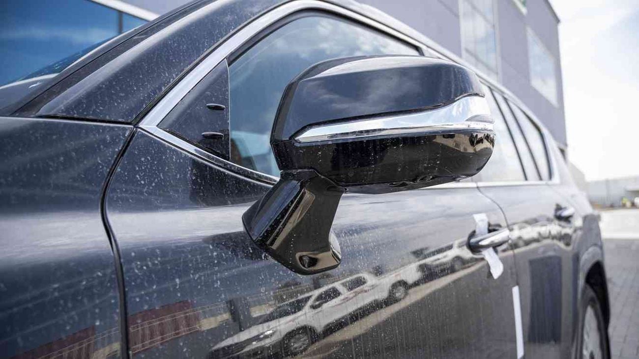 لكزس LX 700h VIP ECTAV0005 - لكزس LX700h F سبورت موديل 2026 - محرك هجين سعة 3.5 لتر، ناقل حركة أوتوماتيكي - لون أسود 