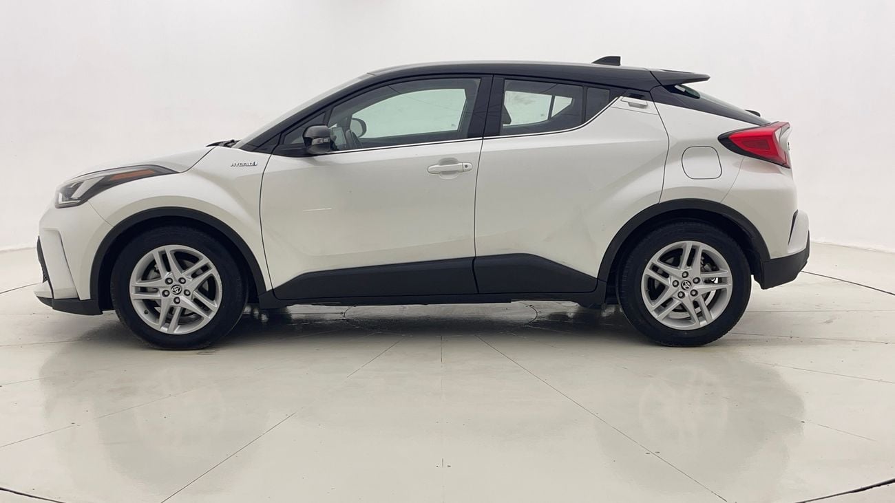 تويوتا CHR VX 1.8 | بدون دفعة مقدمة | اختبار القيادة في المنزل