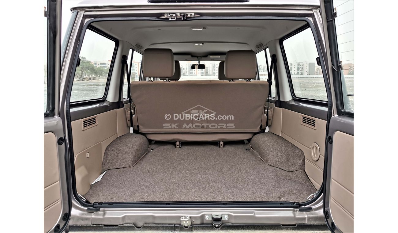 Toyota Land Cruiser 70 4.5LDiesel, M/T,  Alloy Rims, Diff Lock, Rear Camera, 4WD (CODE # LX7603)