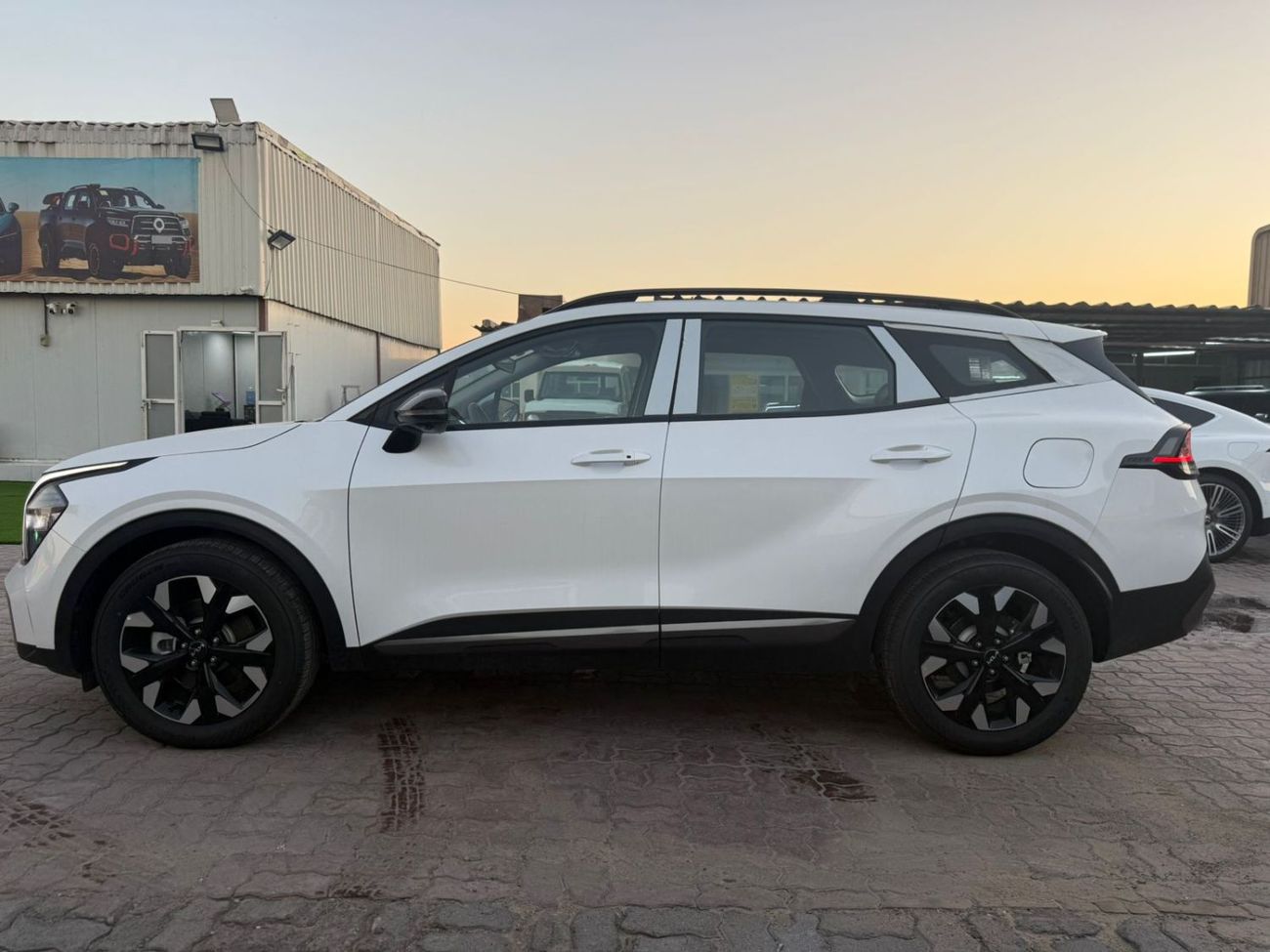 كيا سبورتيج LX 2.0L