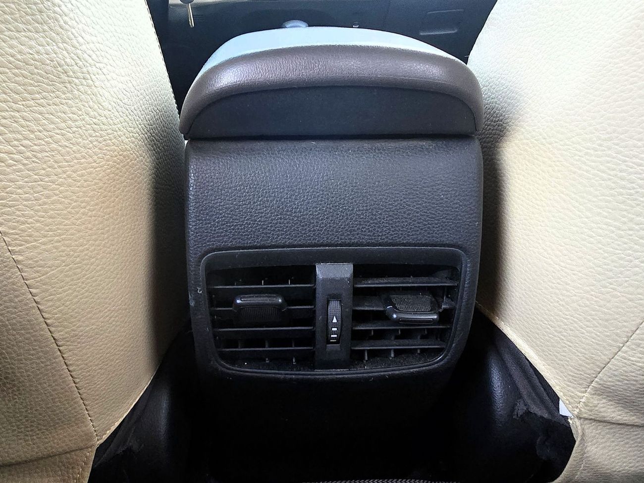 تويوتا كورولا XLI 1.6L A/T