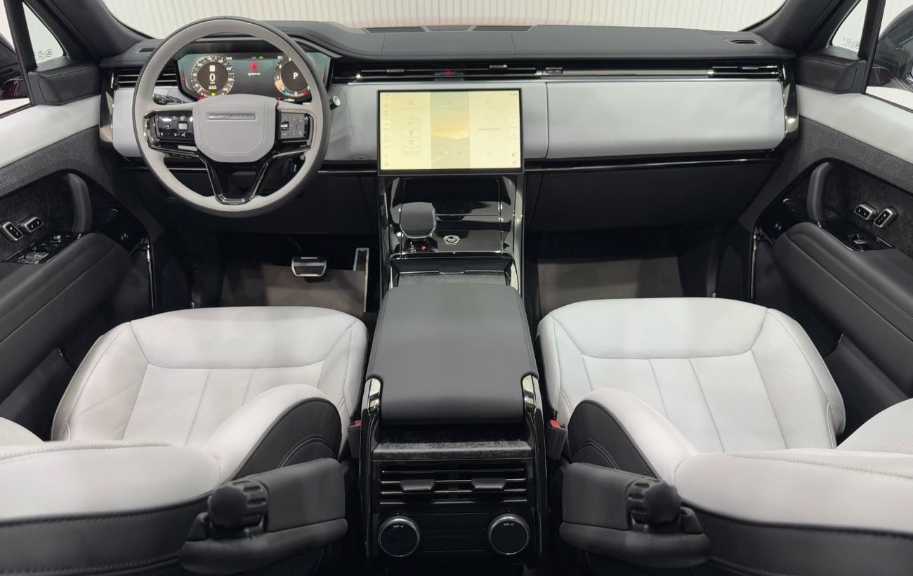 لاند روفر رينج روفر سبورت Dynamic SE P400 3.0L 2024 Range Rover Sport P400 SE Dynamic, Warranty, Very Low Kms, Excellent Condi