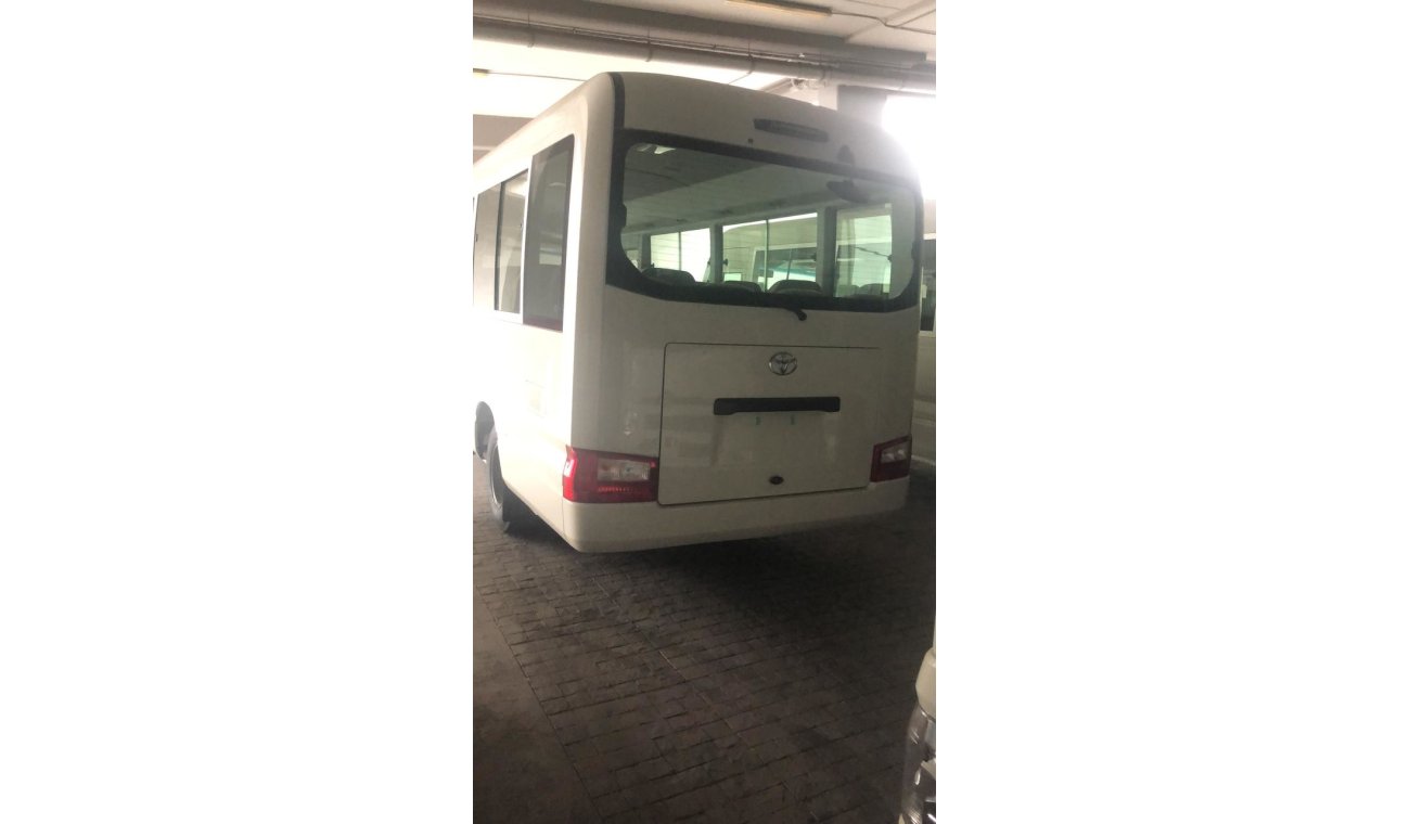 Toyota Coaster Coaster Bus | 4.2L Diesel | 30 Seater