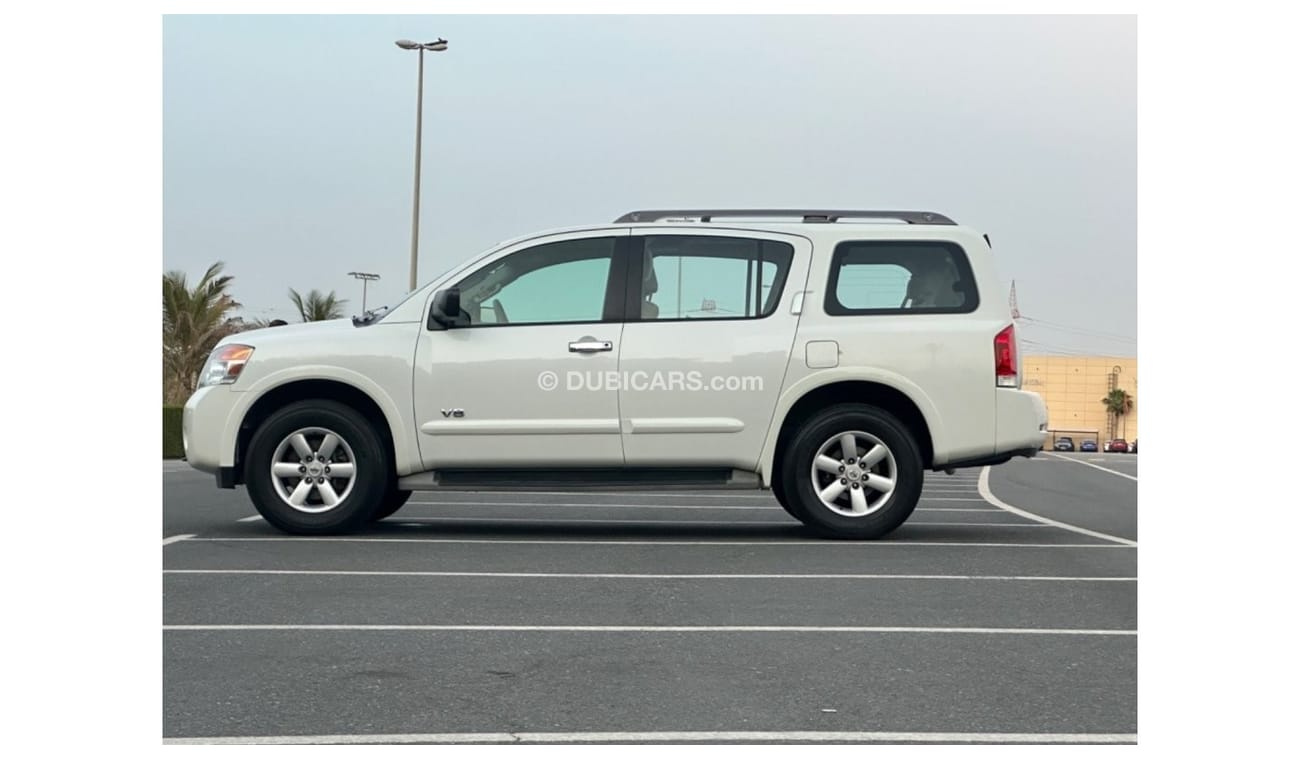 Nissan Armada MODEL 2014 GCC CAR PERFECT CONDITION INSIDE AND OUTSIDE FULL OPTION SUN ROOF LEATHER SEATS