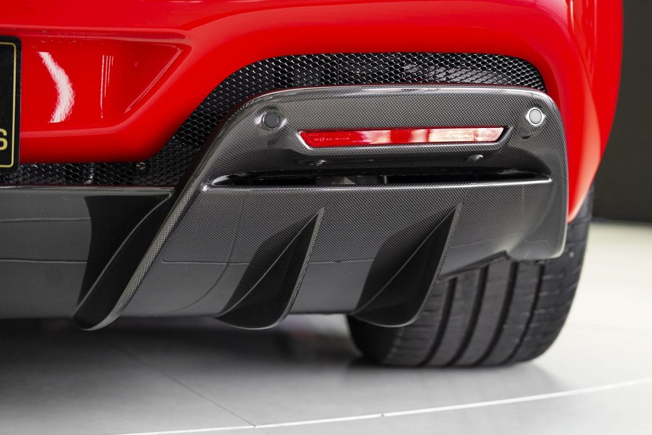 Ferrari 296 GTB 3.0T V6 PHEV