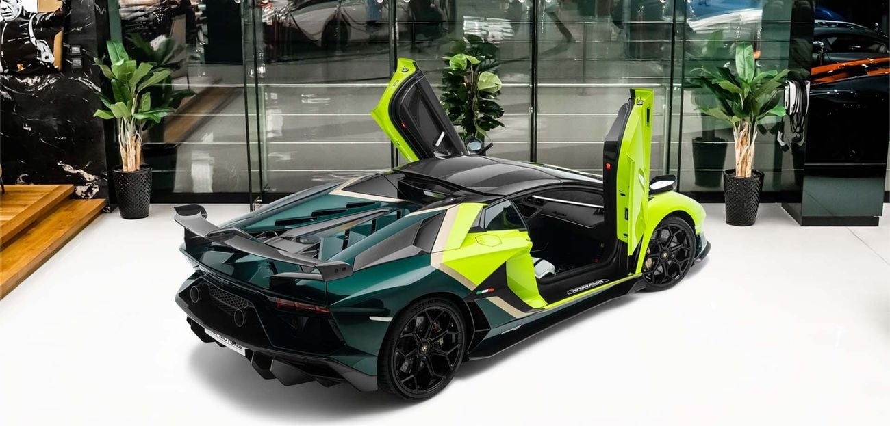 Lamborghini Aventador 6.5L V12 Naturally Aspirated Engine