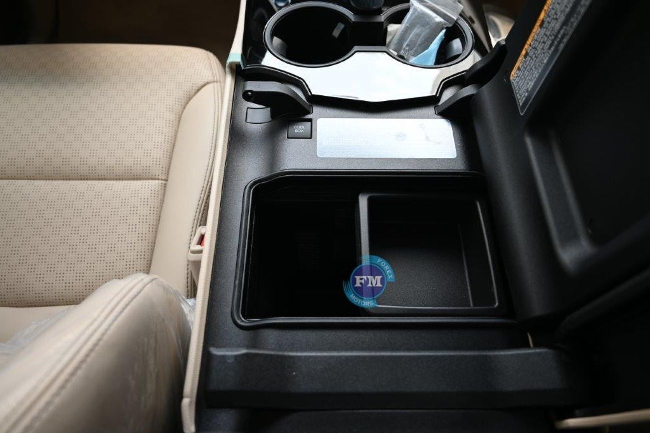 Toyota Land Cruiser 300 GXR 3.3L Diesel Twin Turbo 7 Seat Automatic