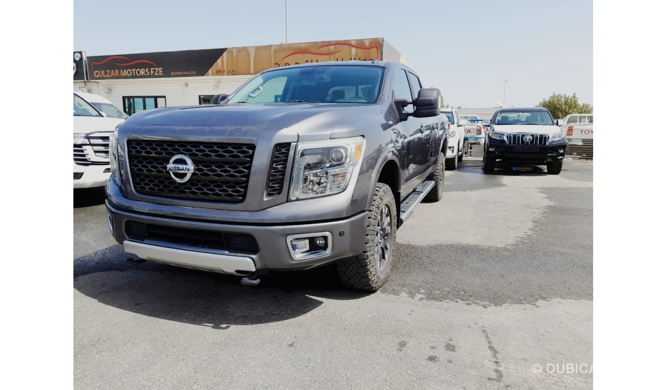 Nissan Titan 2017 MODEL 5.8L  PRO  V8