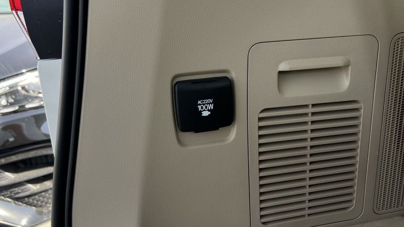 Toyota Land Cruiser TOYOTA LAND CRUISER GXR 3.5L 4WD