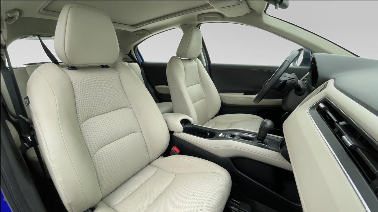 Honda HRV EX 1.8L 2021 EX | AED 705/Month | 0 DP | 30 Day Return | Warranty | Service History