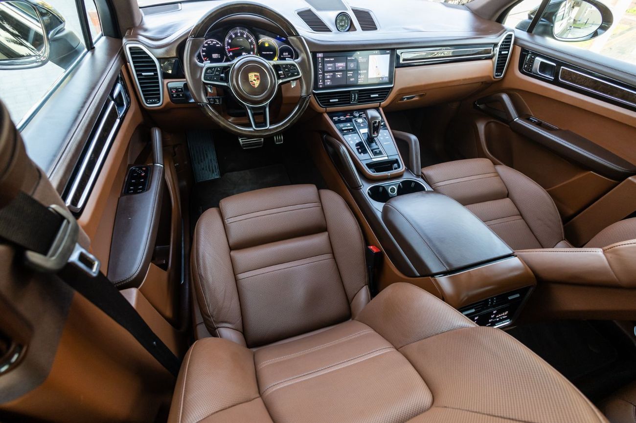 Porsche Cayenne S 2.9L (440 HP)