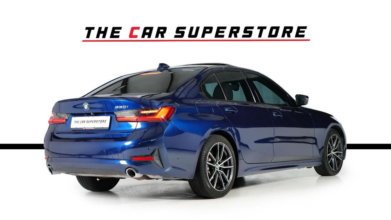 BMW 330i Luxury Line 2.0L Luxury line - Under BMW service contract
