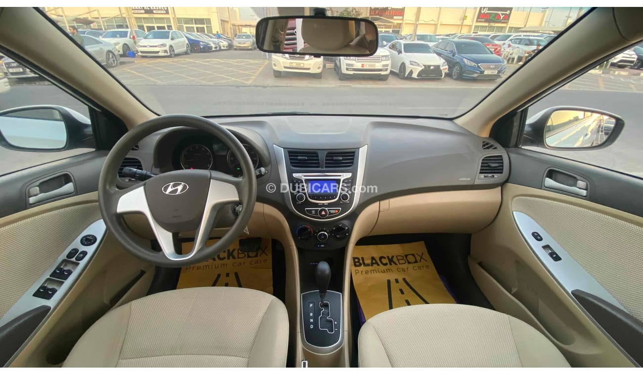 Hyundai Accent GLS, 1.6L V4