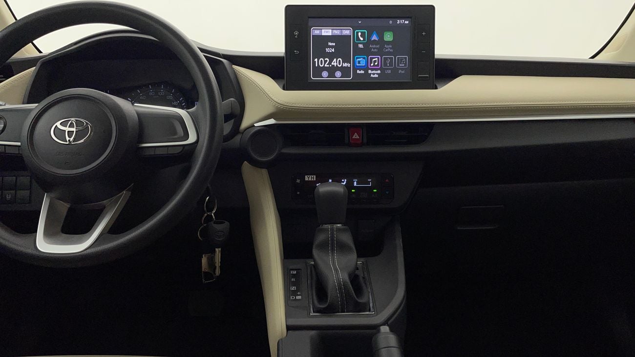 تويوتا يارس E 1.5 | بدون دفعة مقدمة | اختبار القيادة في المنزل