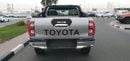 Toyota Hilux Smart cab SR5 2.8CC diesel manual