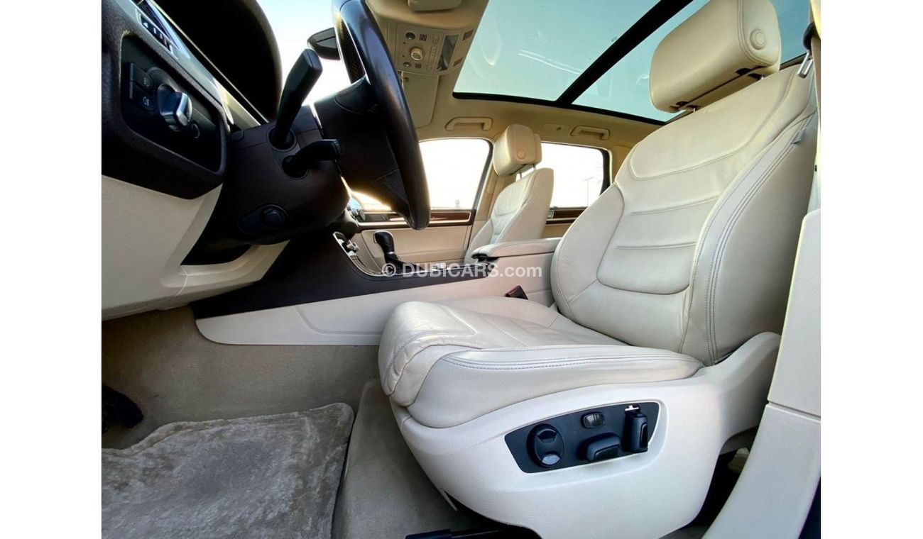 Volkswagen Touareg R-Line fully loaded