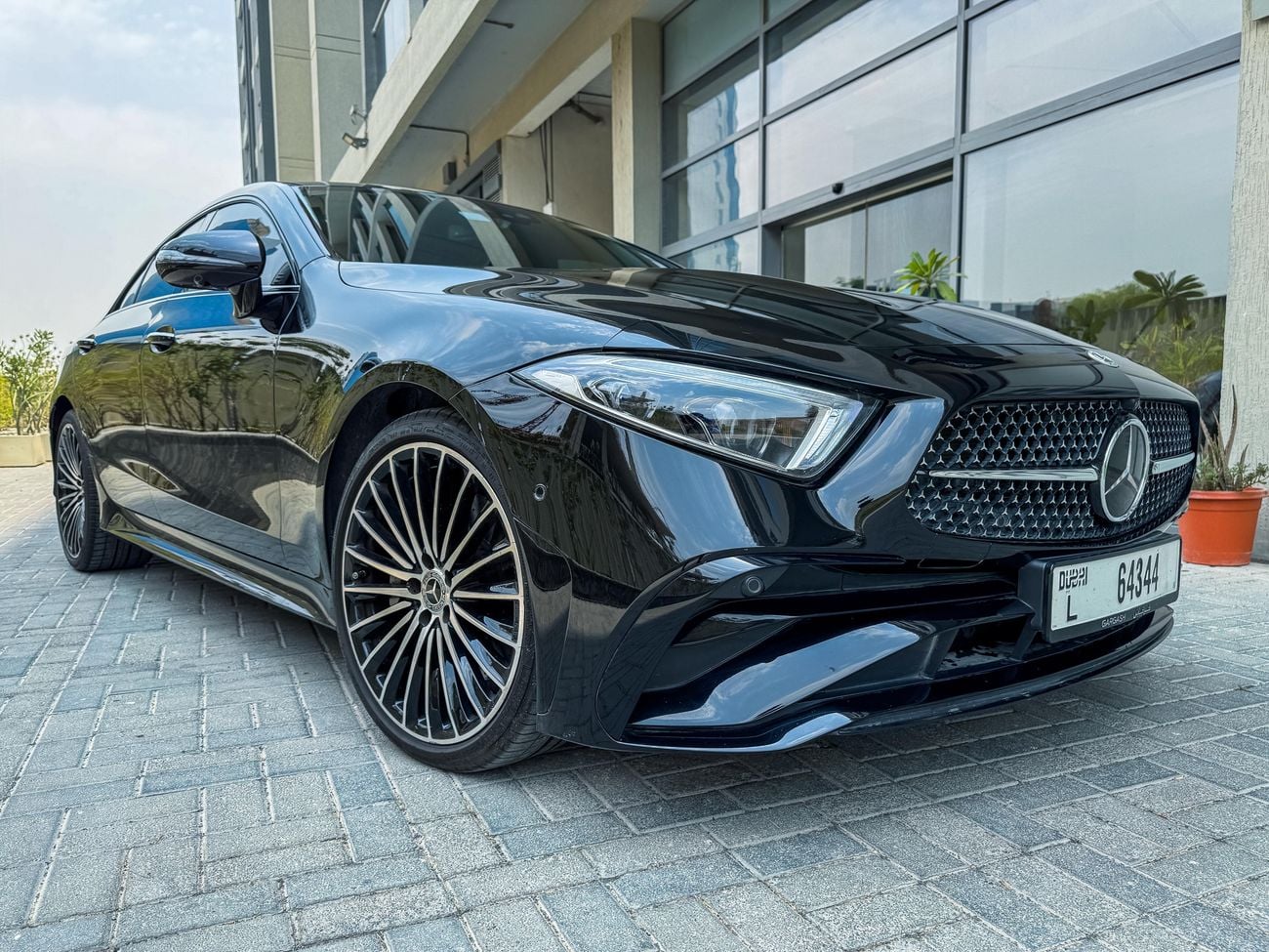 Mercedes-Benz CLS 450 Premium + 3.0L (389 HP)