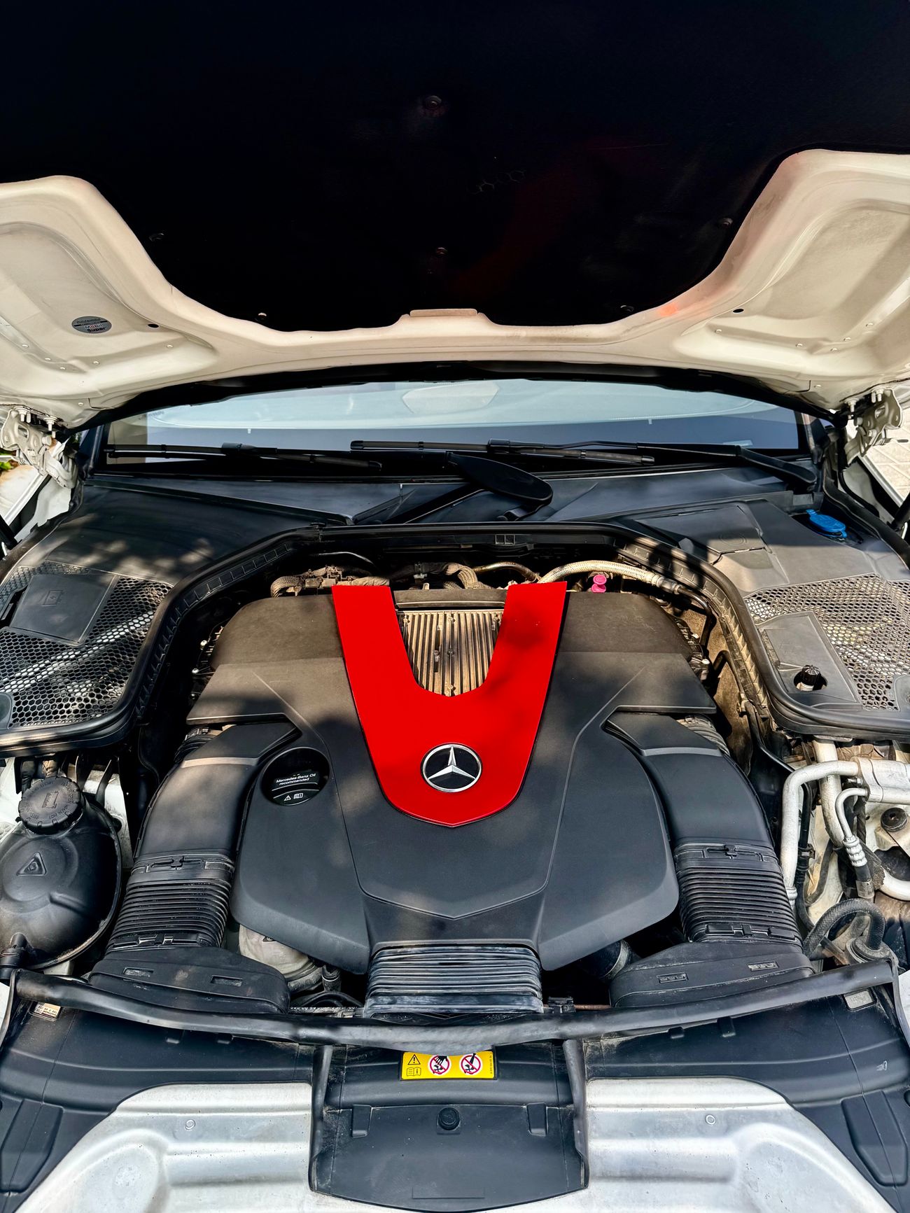 Mercedes-Benz C 43 AMG 3.0L V6 Bi-Turbo GCC , Accident free, Mint, Dealer Service History, in perfect condition