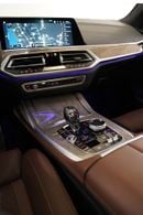 بي أم دبليو X7 40i M Sport Pure 3.0L (335 HP), 2020 BMW X7,  2026 BMW Warranty Service Pack, 7 Seater, Fully Loaded