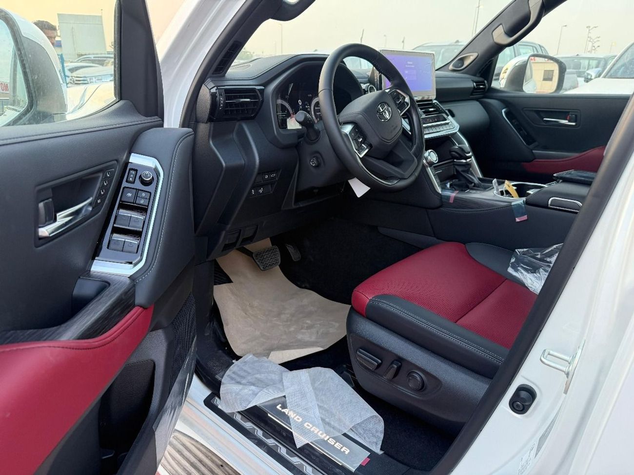 Toyota Land Cruiser LAND CRUISER VXR 3.5L HYBRID 2025