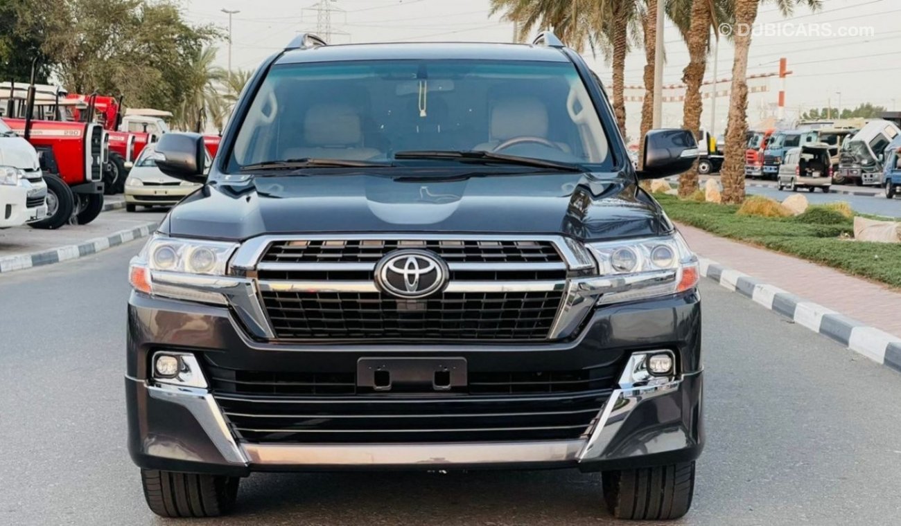 Toyota Land Cruiser 2015 Grey [LHD] Full Option V8 GX 4.6L Petrol 4WD Sunroof Premium Condition