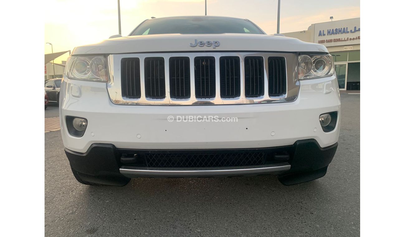Jeep Grand Cherokee Jeep Grand Cherokee_Gcc_2013_Excellent_Condition _Full option
