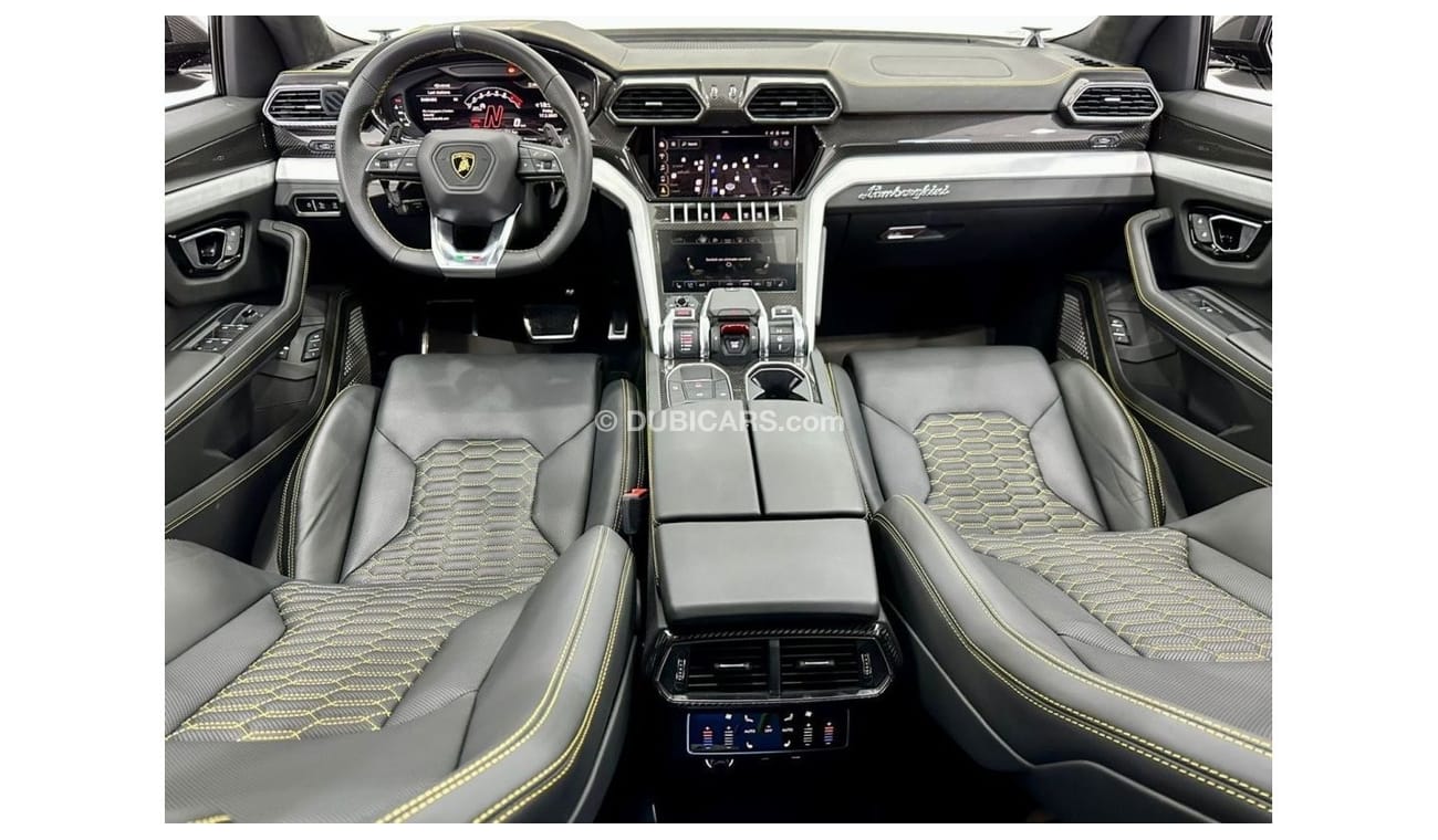 لامبورغيني اوروس 2022 Lamborghini Urus, Agency Warranty + Service Contract, GCC